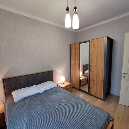 Feels Like Home - 2 Bedroom Appartment At Jikia House Tbilisi Exterior photo