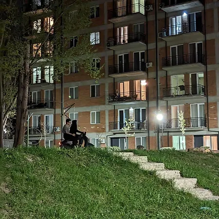 Feels Like Home - 2 Bedroom Appartment At Jikia House Tbilisi Exterior photo